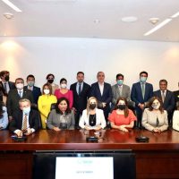 Diputado defiende visita de Vox al Senado; justifica que AMLO invitó a un dictador