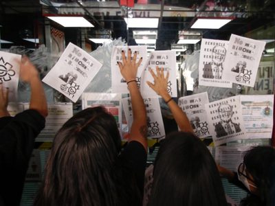Maestros y alumnos exigen lugar para aspirantes no admitidos en la ENAH