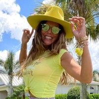 Tras los rumores de embarazo, Loly Antoniale reapareció en las redes con un increíble video
