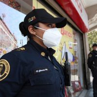Más de 10 mil policías vigilan en el operativo Buen Fin 2020 en CDMX