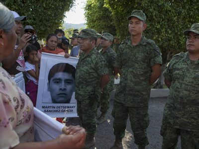 La Sedena no persigue a sus elementos implicados en el caso Ayotzinapa