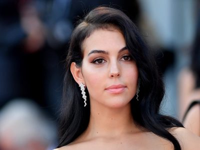 Georgina Rodríguez sorprende a todos con un look de cuento de hadas