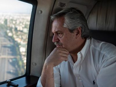 En medio de la crisis del Gobierno, Alberto Fernández suspendió su viaje a México