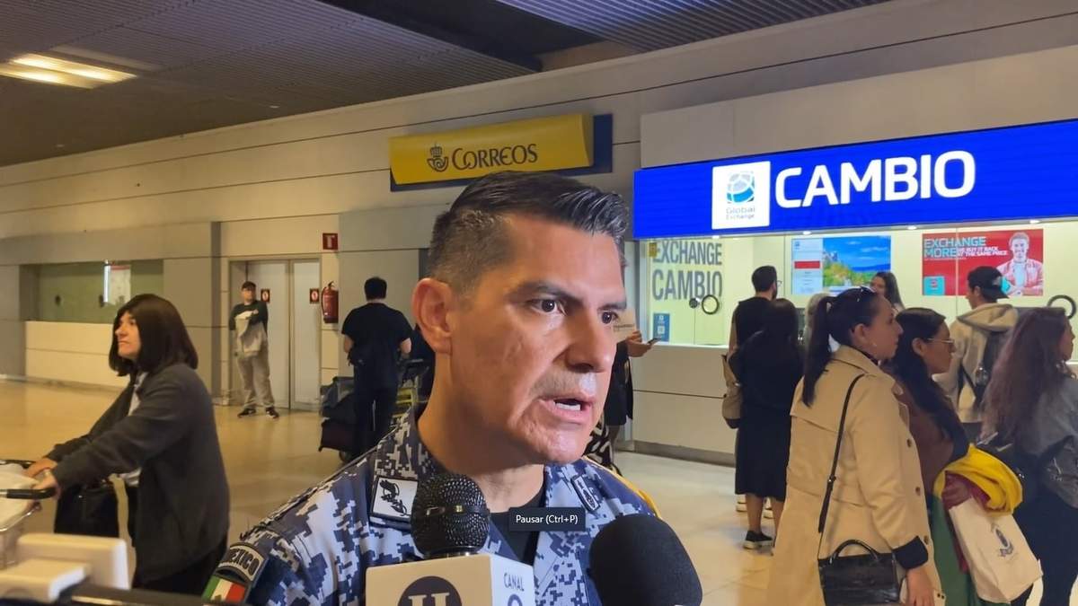 El general de grupo piloto aviador Diplomado de Estado Mayor Aéreo, Leobardo Ávila Bojórquez