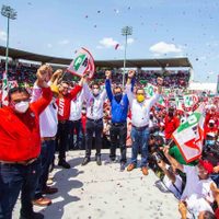 Christian Castro cierra campaña en Campeche, a la sombra de su tío Alejandro Moreno