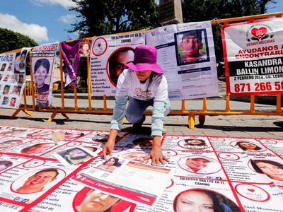 “¡Pinche gobierno, cuéntanos bien!”: protestan en Baja California por censo de AMLO