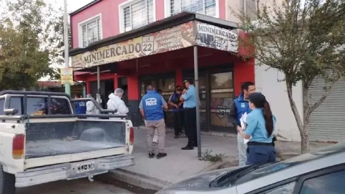 El día en que Mateo Herrera fue detenido por la Policía, acusado de ser el asesino del periodista Juan Caliani. Fuente (X)