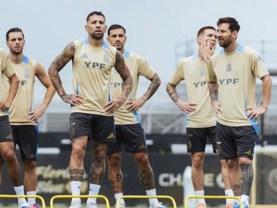 A Leandro Paredes no lo citarían en noviembre para que juegue en Boca