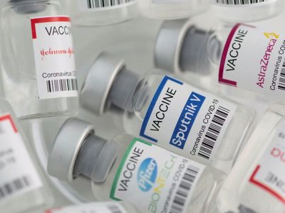 Japón aprueba dos vacunas para acelerar la campaña de vacunación