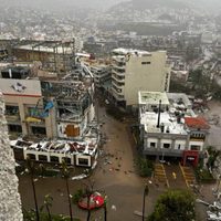 Huracán “Otis” causó daños en hospitales, hoteles y centros comerciales de Acapulco (Videos)