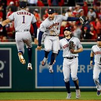 Los Astros vencen 7-1 a los Nacionales y se ponen adelante 3-2 en la Serie Mundial