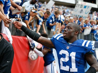 Vontae Davis, exjugador de futbol americano en la NFL, falleció a los 35 años de edad