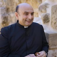 El cura argentino víctima de los bombardeos en Gaza rompió el silencio y rechazó que haya sido accidentalmente