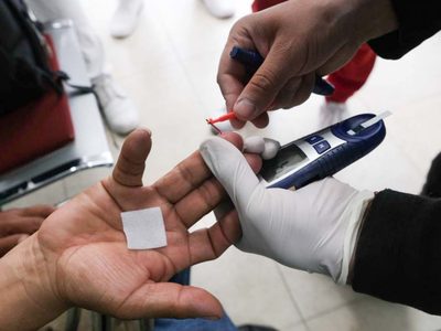 Fármaco para la diabetes reduce riesgo de muerte tras intervención cardíaca. Esto dice un estudio
