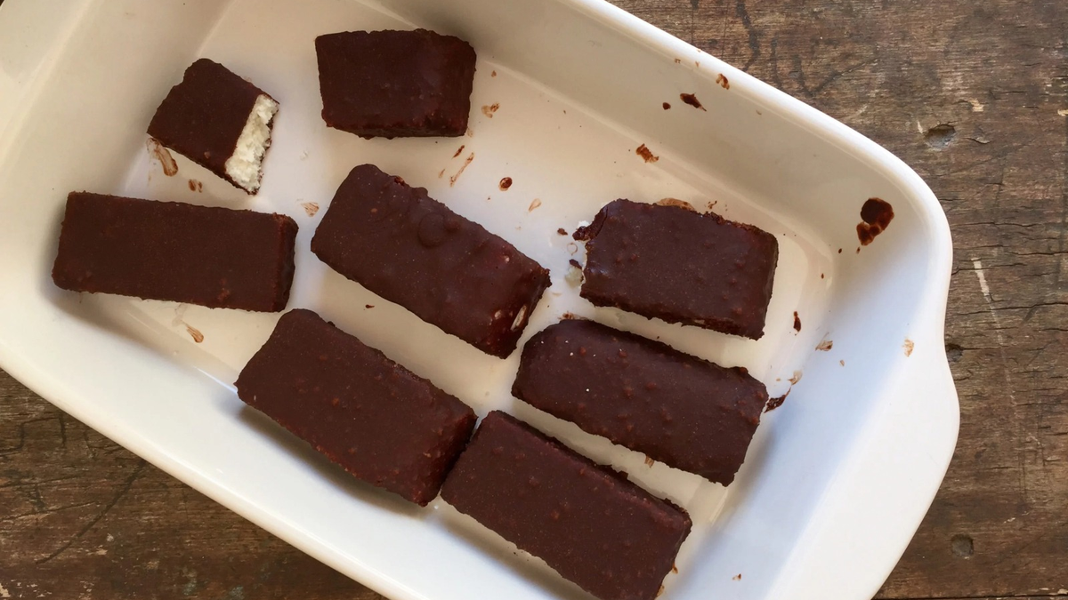 Barritas de coco y chocolate. Fuente: (Ladyrun)