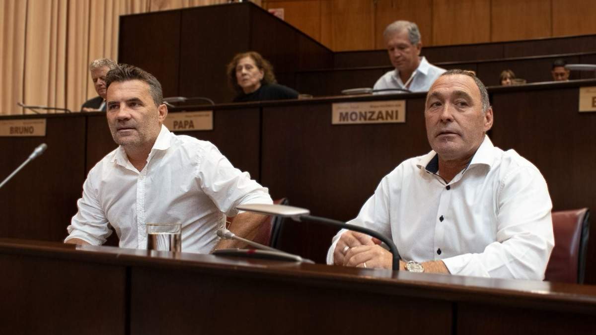 Darío Martinez y Darío Peralta Fuente: (Legislatura)