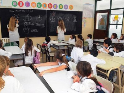 ¿Peligran las clases? Suteba aceptó la propuesta de Kicillof pero la FEB analiza realizar un paro