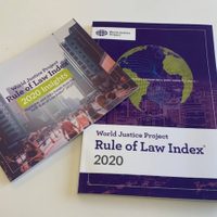 México cae en ranking mundial que mide la ausencia de corrupción