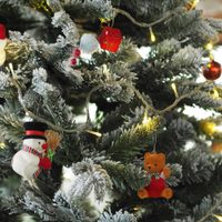 Fiestas: armar el árbol de Navidad cuesta hasta un 56 % más que el año anterior