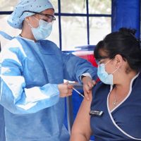 Salud: las tres personas fallecidas por coronavirus tenían vacunación incompleta