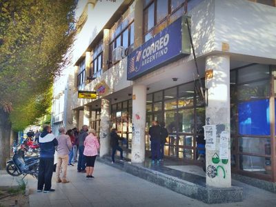 Coronavirus: por contagios, cierran el correo de General Roca