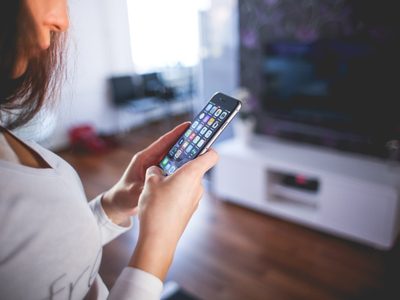 Organizaciones reclaman a Google que tome medidas contra el "bloatware" preinstalado en dispositivos Android