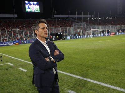 Principio de acuerdo: cómo es la oferta formal que Vélez le envió a Guillermo Barros Schelotto