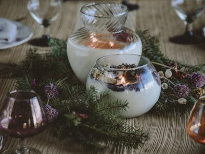 Solo con unos bowls de vidrio y pedazos de cuerda: creá esta hermosa decoración para tu centro de mesa navideño