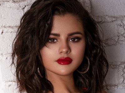 ¡No apto para cardíacos! Las fotos de Selena Gómez tomando sol sin nada que nadie esperaba ver