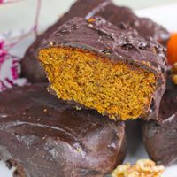 Bizcocho de chocolate y zanahoria: re esponjoso y perfecto para acompañar tus próximos mates en el desayuno