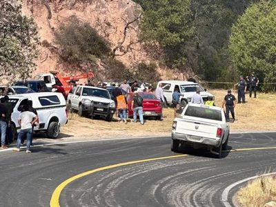 Mueren cuatro personas en una volcadura en la carretera 190 de Oaxaca