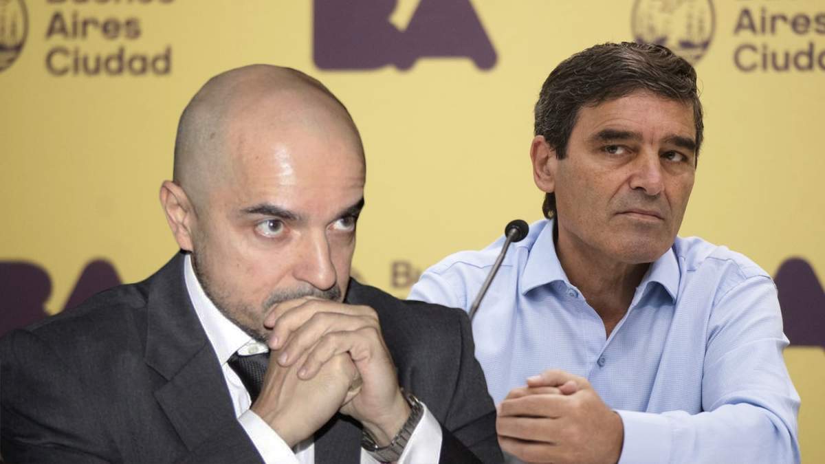 Roberto Gallardo junto a Fernán Quirós. Fuente: (Minuto Neuquén)