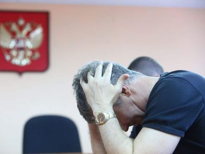 Condenan a prisión a un exalcalde ruso por apoyar la causa de Alexei Navalny
