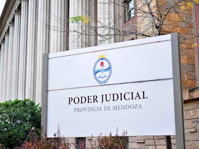Justicia domesticada: para los amigos, todo; para los mendocinos, ni justicia