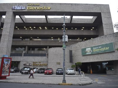 Servidores de la Nación acusan represión policíaca durante protesta en la Secretaría del Bienestar