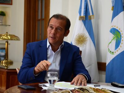 Omar Gutiérrez estuvo en el acto de colación de los primeros egresados de la carrera cinematográfica