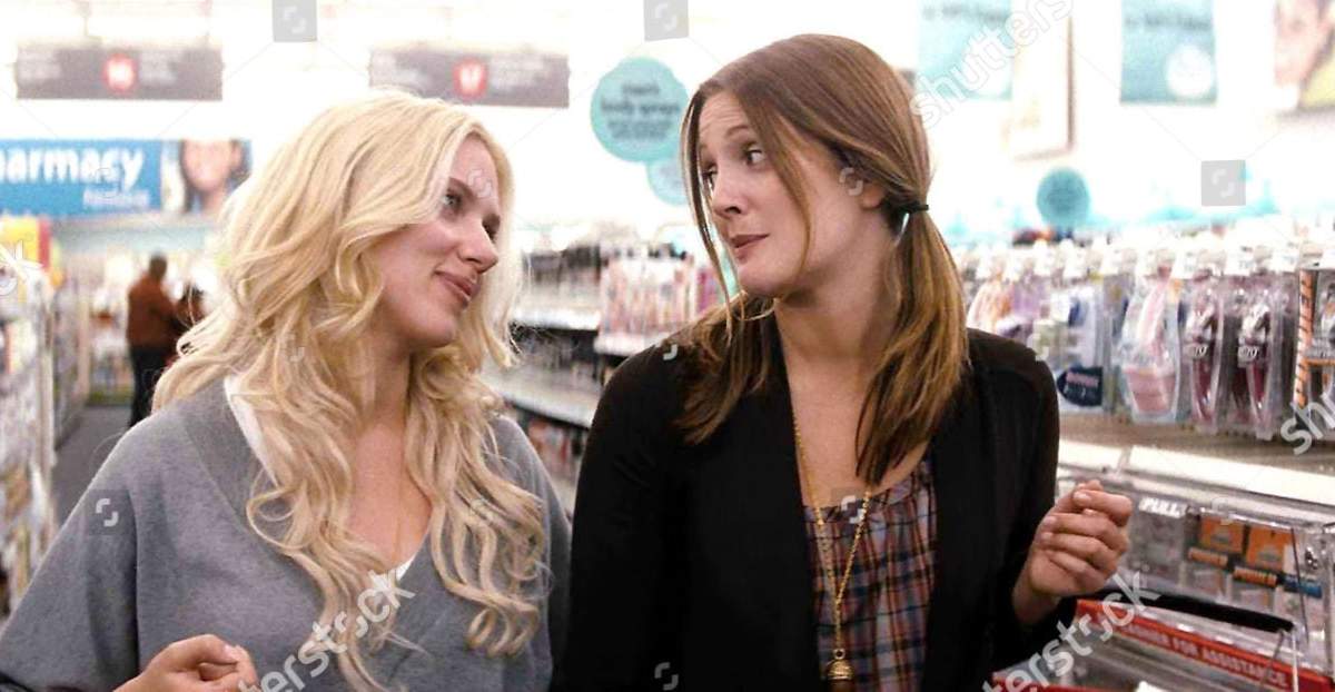 Scarlett Johansson y Drew Barrymore. Fuente: (Twitter).