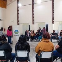 Adolescentes participan de talleres sobre consumos problemáticos y salud mental en Neuquén