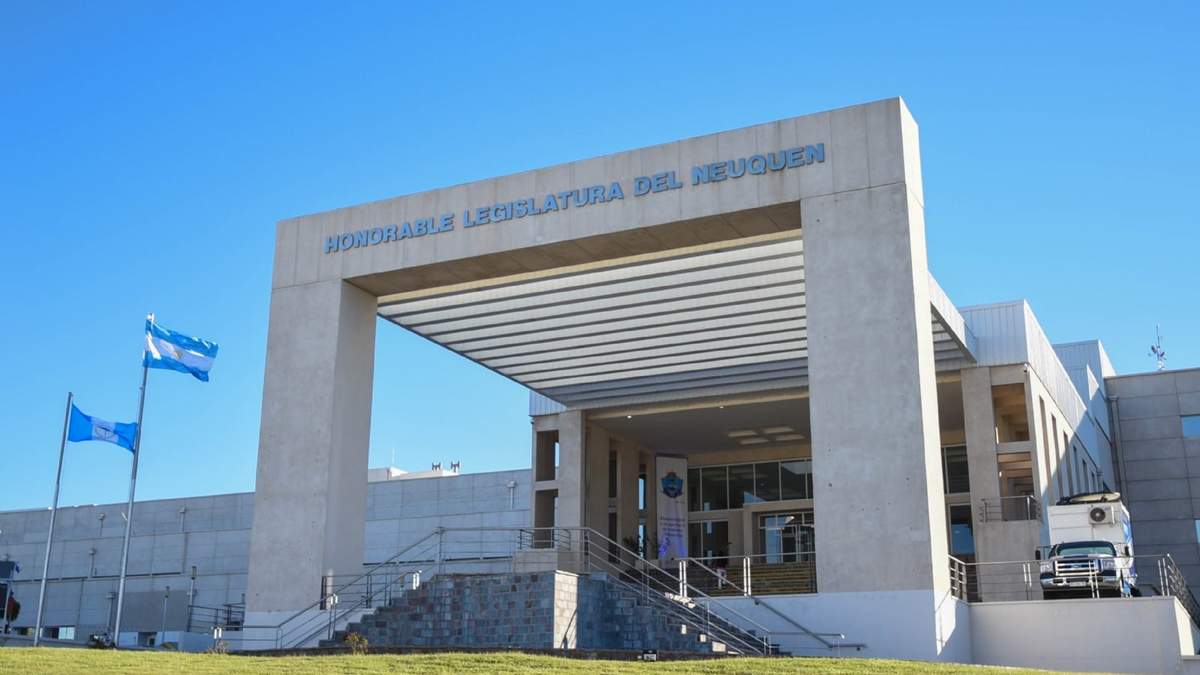 Sede de la Honorable Legislatura del Neuquén. Fuente: (Twitter).