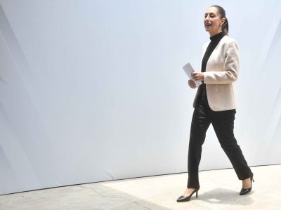 Presupuesto 2025 alcanzará para los programas sociales de hoy y los nuevos: Sheinbaum