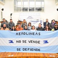 Gremios marchan al Congreso en contra de la privatización de Aerolíneas Argentinas