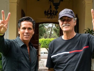 Palazuelos y Fox se asocian para crear los "Oxxos de la mariguana"