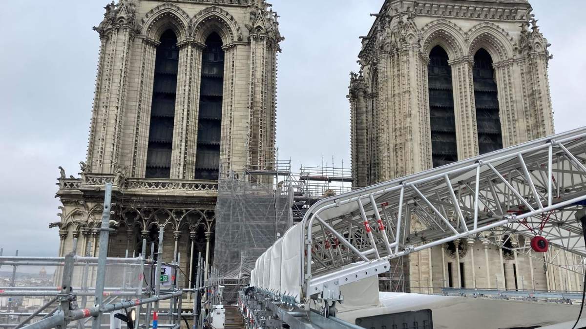 Notre Dame. Fuente: (Twitter)