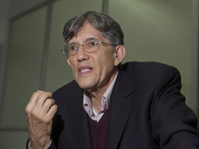 Revés al Conacyt: el científico Antonio Lazcano gana amparo contra su destitución