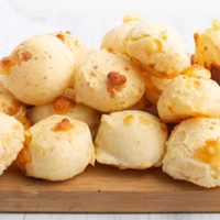 Falso chipá con solo 3 ingredientes: una receta rendidora y perfecta para matear a la tarde este finde