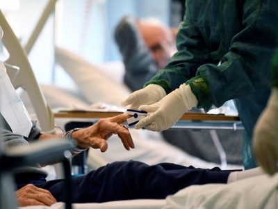 El nuevo método que permite saber qué pacientes con coronavirus corren más riesgos