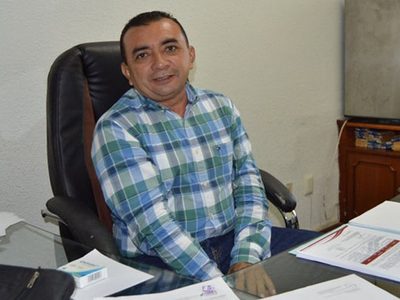 Exfuncionarios ligados a Borge y González Canto se registran por Morena para alcaldías en Cancún
