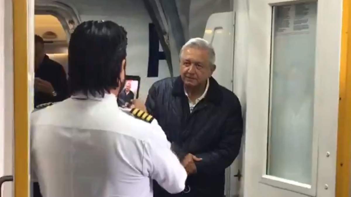 El presidente grabó un mensaje para Lupita, madre del piloto que lo llevó a Veracruz