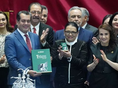Rosa Icela Rodríguez entrega al Congreso el primer informe de la presidenta Claudia Sheinbaum