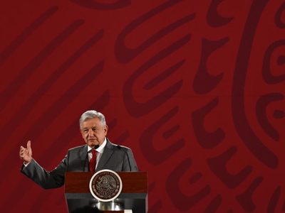 Alianza con gobernadores del PAN, para combatir la pobreza: AMLO